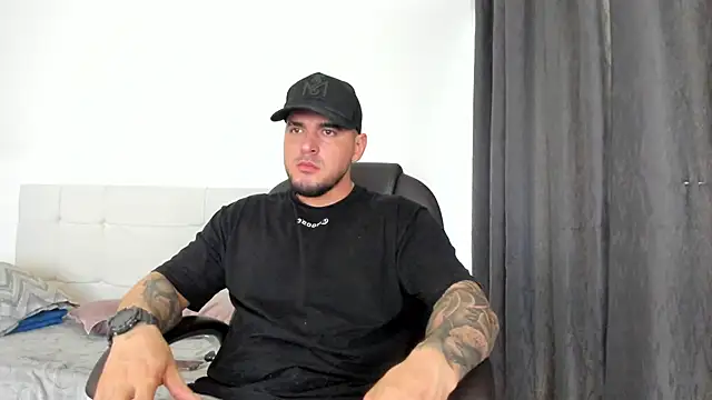 Teilor Creed online show from December 2025 07:52:02 PM