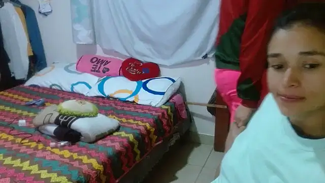 Snapshot of clayre_and_jill chatting on September 2025 06:24:02 PM clayre and jill online show from September 2025 06:24:02 PM