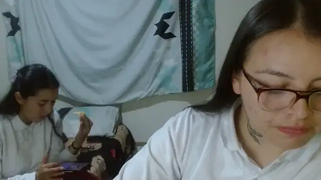 clayre and jill online show from February 2026 03:22:01 AM