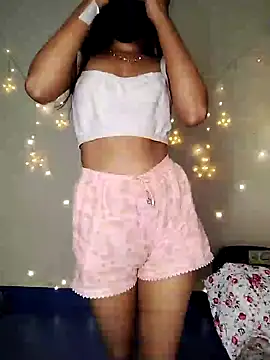 Snapshot of Jenny-Lucifer chatting on January 2025 04:33:02 PM Jenny-Lucifer online show from January 2025 04:33:02 PM