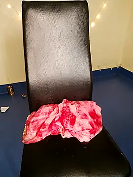 Snapshot of Jenny-Lucifer chatting on February 2025 04:02:01 PM Jenny-Lucifer online show from February 2025 04:02:01 PM