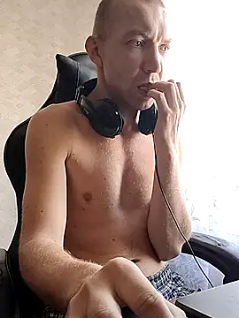 Snapshot of MityaXLoves chatting on May 2026 05:24:01 AM MityaXLoves online show from May 2026 05:24:01 AM