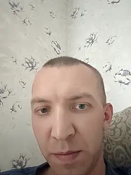 Snapshot of MityaXLoves chatting on May 2026 02:45:01 PM MityaXLoves online show from May 2026 02:45:01 PM