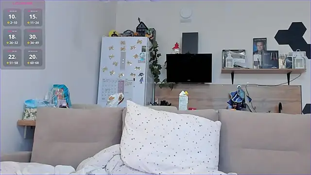 Girl alone home online show from April 2026 02:55:01 PM