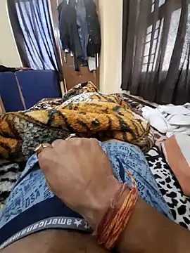 Snapshot of villagb12 chatting on February 2025 03:46:02 AM villagb12 online show from February 2025 03:46:02 AM