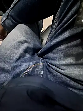 Snapshot of villagb12 chatting on February 2025 07:44:01 AM villagb12 online show from February 2025 07:44:01 AM