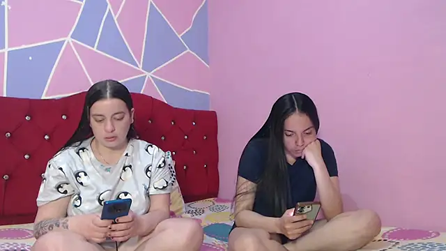 Snapshot of Lola_barbara chatting on April 2026 06:05:02 PM Lola barbara online show from April 2026 06:05:02 PM