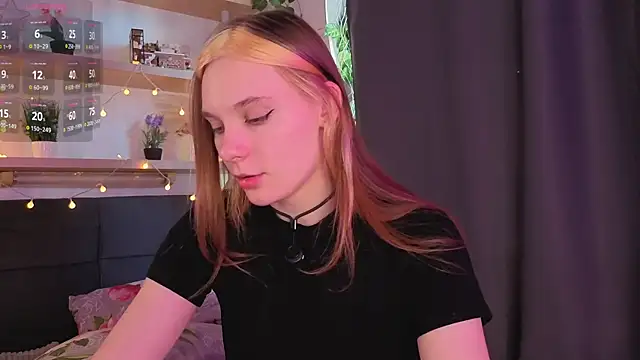 NaokoStifel online show from April 2026 01:25:02 AM