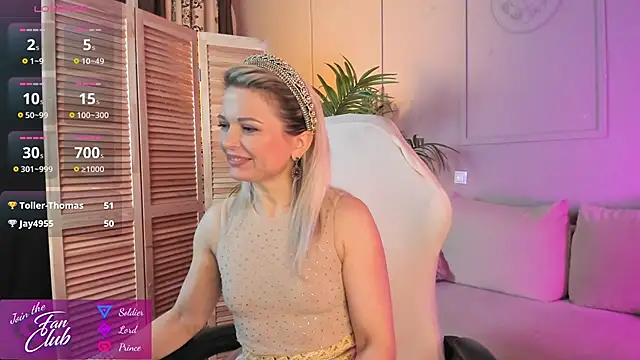 Snapshot of Gloria_Lovely chatting on January 2025 01:52:01 PM Gloria Lovely online show from January 2025 01:52:01 PM