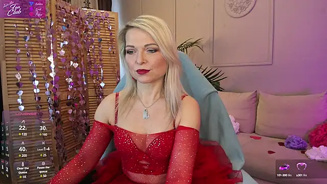 Snapshot of Gloria_Lovely chatting on February 2025 10:44:02 AM Gloria Lovely online show from February 2025 10:44:02 AM