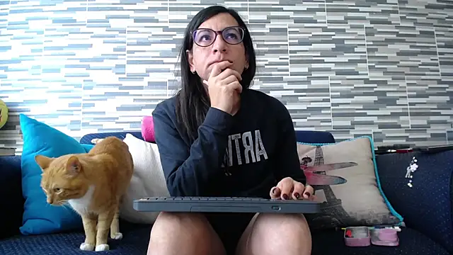 VioletaGomezCo online show from April 2026 03:09:01 PM