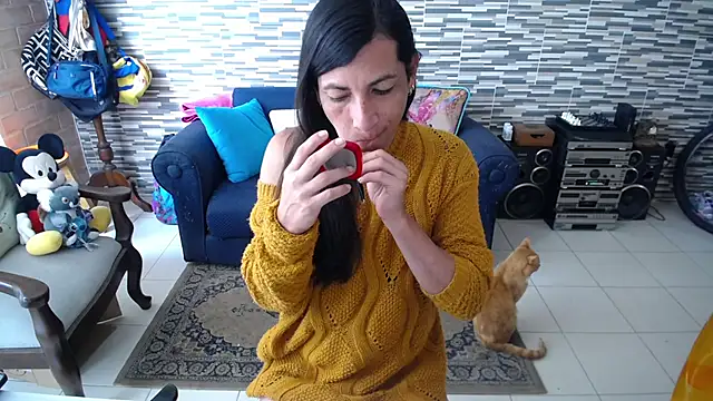 Snapshot of VioletaGomezCo chatting on April 2026 02:54:02 PM VioletaGomezCo online show from April 2026 02:54:02 PM