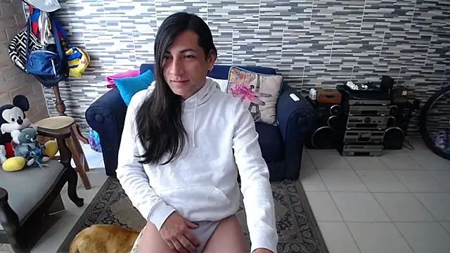 Snapshot of VioletaGomezCo chatting on April 2026 03:26:02 PM VioletaGomezCo online show from April 2026 03:26:02 PM
