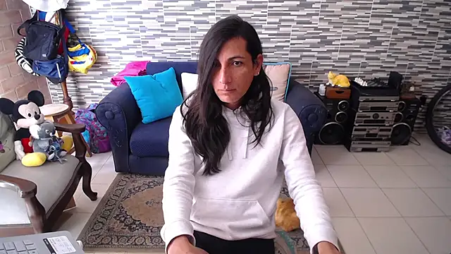 Snapshot of VioletaGomezCo chatting on April 2026 05:54:02 PM VioletaGomezCo online show from April 2026 05:54:02 PM