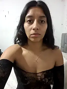 Snapshot of BrittanyDiaz chatting on January 2025 10:06:02 PM BrittanyDiaz online show from January 2025 10:06:02 PM