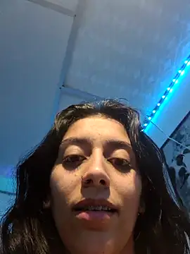 Snapshot of BrittanyDiaz chatting on March 2025 06:10:02 PM BrittanyDiaz online show from March 2025 06:10:02 PM