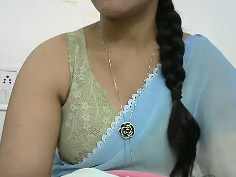 Snapshot of rashmika_reddy chatting on October 2025 03:47:01 AM rashmika reddy online show from October 2025 03:47:01 AM