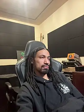 hotcamboy420 online show from December 2025 08:27:02 PM