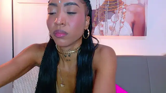 Snapshot of cristal_subin69 chatting on June 2026 06:54:02 PM cristal subin69 online show from June 2026 06:54:02 PM