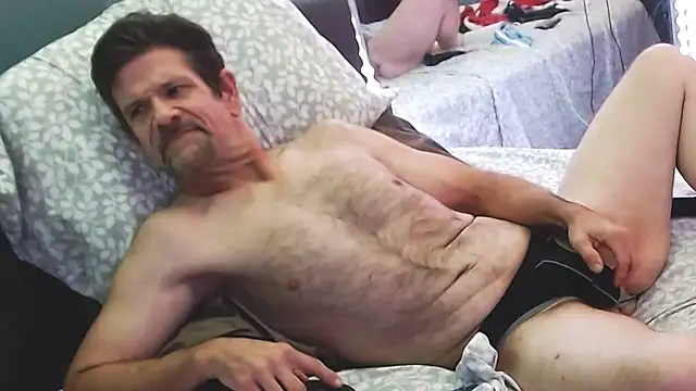 Snapshot of allenspuninfla chatting on December 2024 03:06:01 AM allenspuninfla online show from December 2024 03:06:01 AM