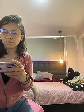 karlamorris  online show from May 2026 01:07:01 PM