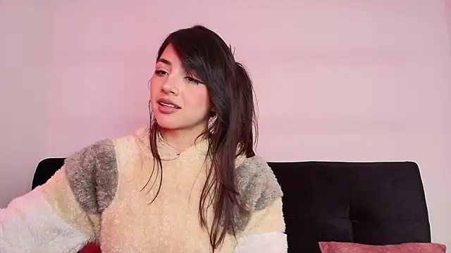 Sophy SmileSweet online show from March 2025 03:40:01 PM