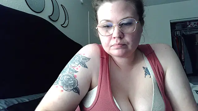 Chrissyx3 online show from July 2026 07:09:01 PM