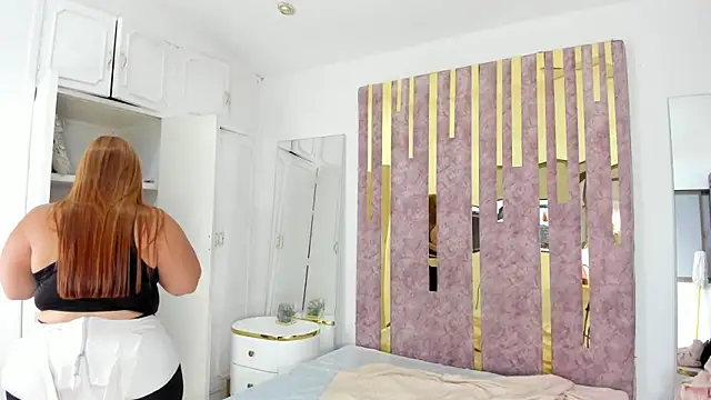 LeahxBarker online show from February 2025 10:59:02 PM