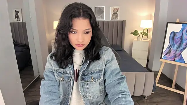 Snapshot of renee_shelby_ chatting on December 2024 10:56:01 PM renee shelby online show from December 2024 10:56:01 PM