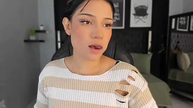 Snapshot of renee_shelby_ chatting on February 2026 07:45:01 PM renee shelby online show from February 2026 07:45:01 PM