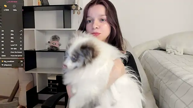 crystal lilith online show from February 2025 06:40:02 PM