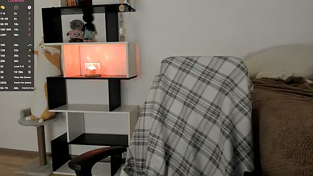 crystal lilith online show from March 2025 10:39:01 AM