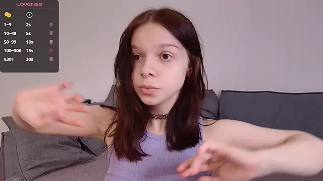 crystal lilith online show from October 2025 04:59:02 PM