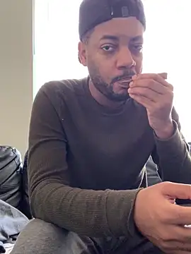 Snapshot of MrPresident_P chatting on February 2026 06:35:02 PM MrPresident P online show from February 2026 06:35:02 PM