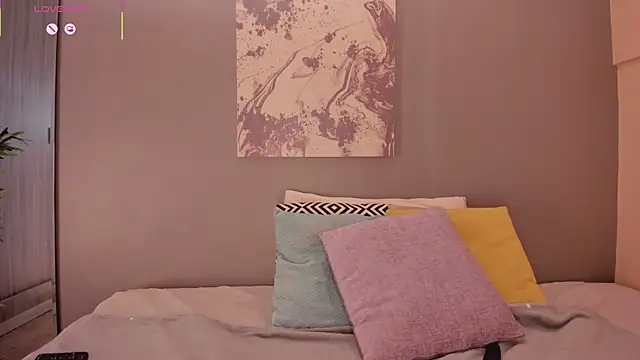 LynnSam  online show from October 2025 06:36:01 PM