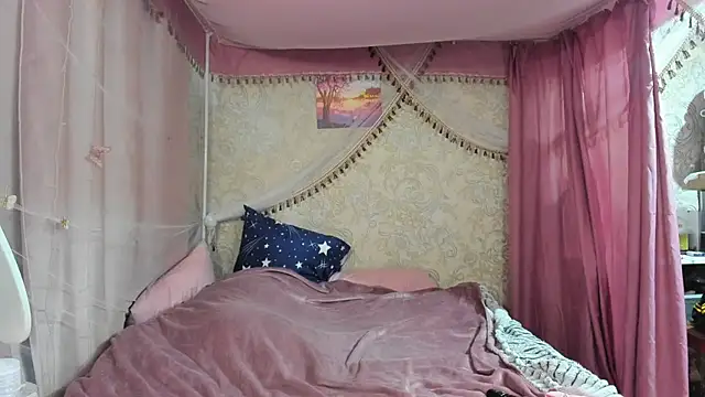 Snapshot of leila_bambi_ chatting on March 2026 11:48:02 AM leila bambi online show from March 2026 11:48:02 AM