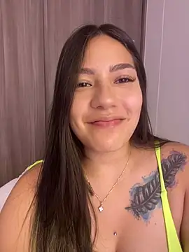 Latina vanessa online show from January 2025 03:34:01 AM