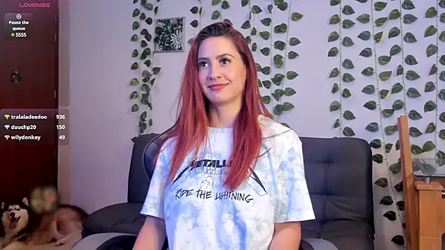 Snapshot of Amypond__ chatting on March 2025 03:11:01 AM Amypond online show from March 2025 03:11:01 AM