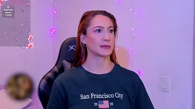 Snapshot of Amypond__ chatting on September 2025 05:16:02 PM Amypond online show from September 2025 05:16:02 PM