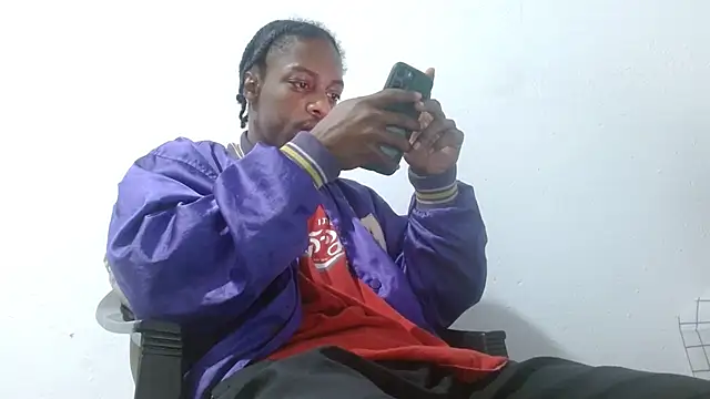 Larry-n-clouds online show from February 2026 02:56:01 AM