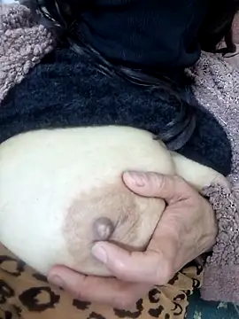 Rozittaa online show from February 2025 10:20:02 PM