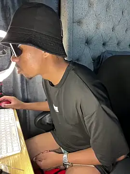 JaroDawg47 online show from April 2026 04:05:01 PM