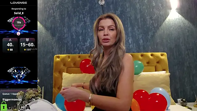 EvaDiamondXX online show from December 2024 06:08:01 PM