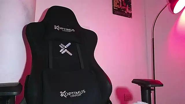 Luan-wood online show from September 2025 07:19:02 PM