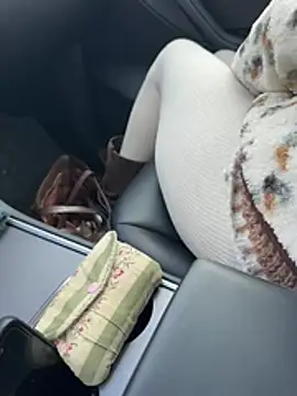 Snapshot of AreiasTuga chatting on February 2026 02:00:02 PM AreiasTuga online show from February 2026 02:00:02 PM