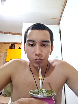 Snapshot of X_xtomas_x chatting on December 2025 04:51:01 AM X xtomas x online show from December 2025 04:51:01 AM