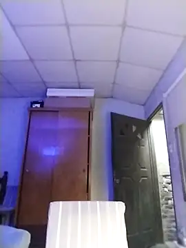 Snapshot of nicedick_bro chatting on November 2025 04:01:01 AM nicedick bro online show from November 2025 04:01:01 AM