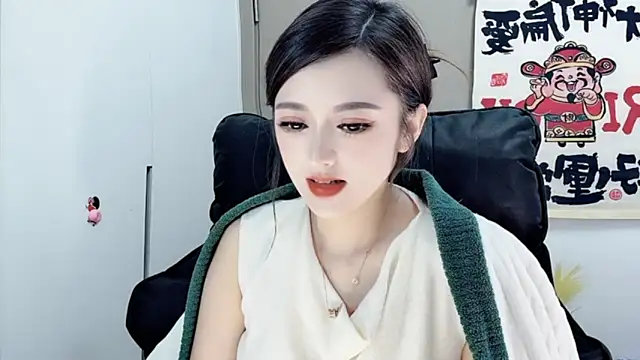 VIWVI online show from February 2025 05:09:02 AM