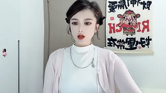 VIWVI online show from February 2025 02:37:02 AM