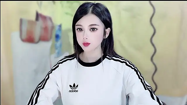 VIWVI online show from April 2026 05:52:01 AM